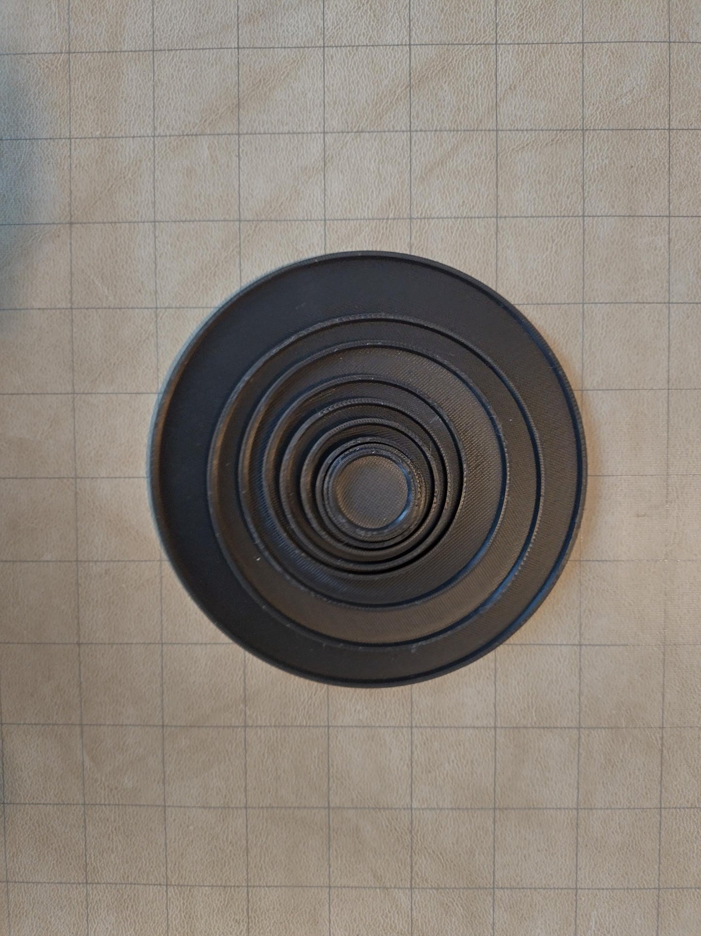 Round bases 25mm to 160mm for wargame and RPG miniatures