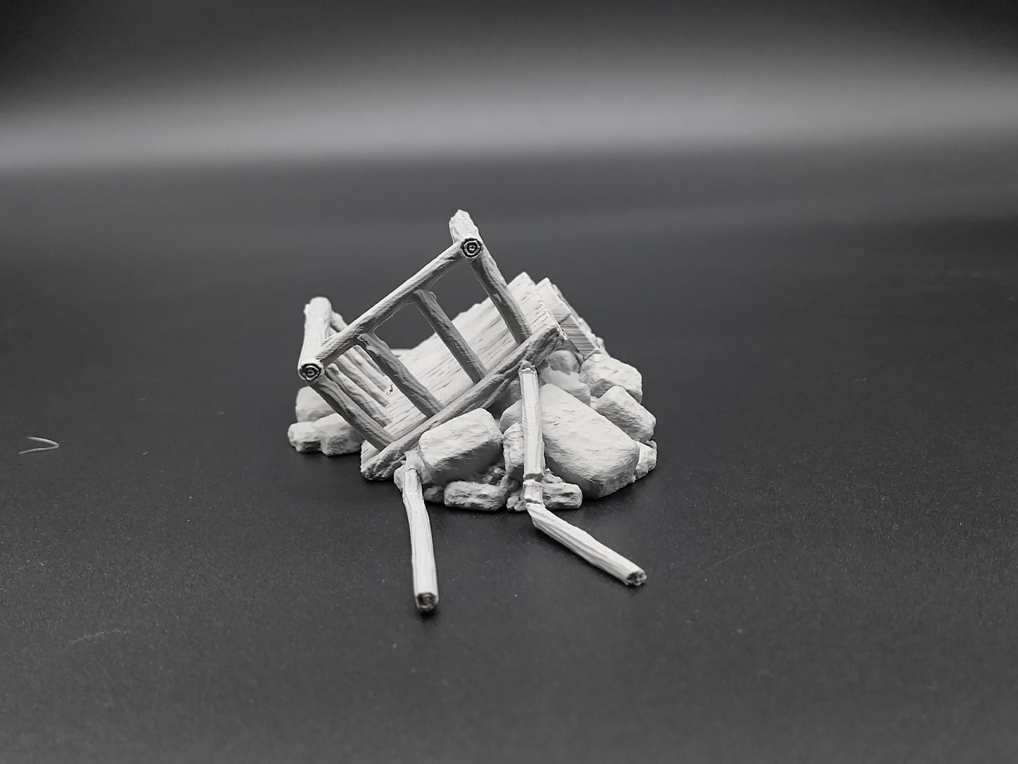 Broken cart on a pile of debris for miniature games 3D printed | 28mm | scatter terrain