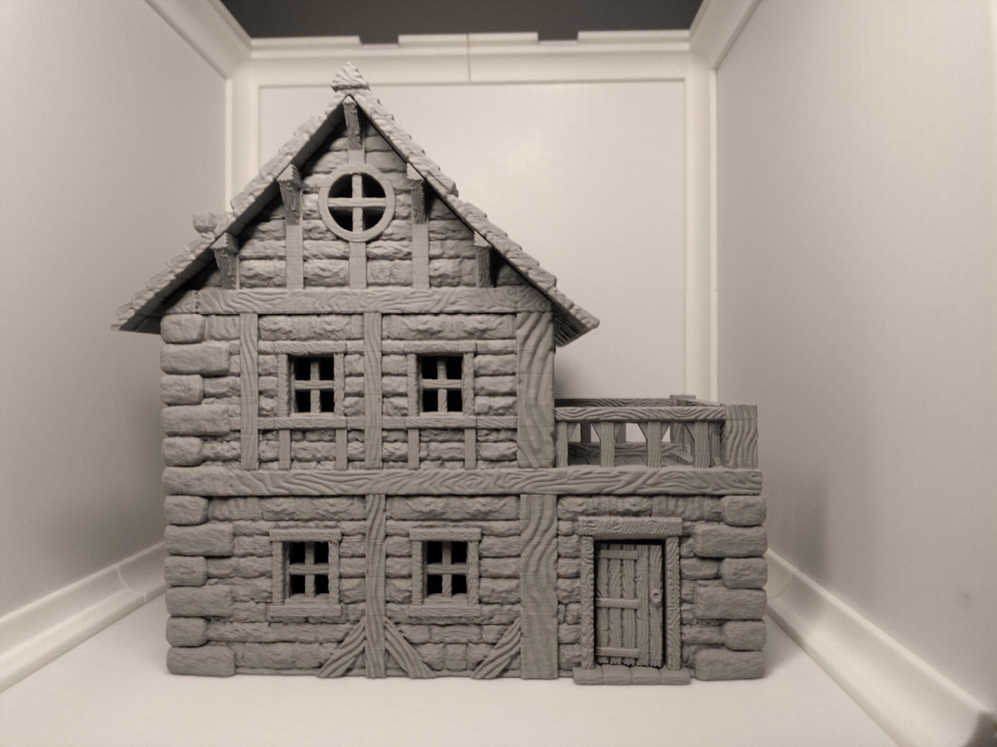 Medieval house for 28mm scale with playable interior | 3D printed terrain | magnetisable | house 2 of the small village set
