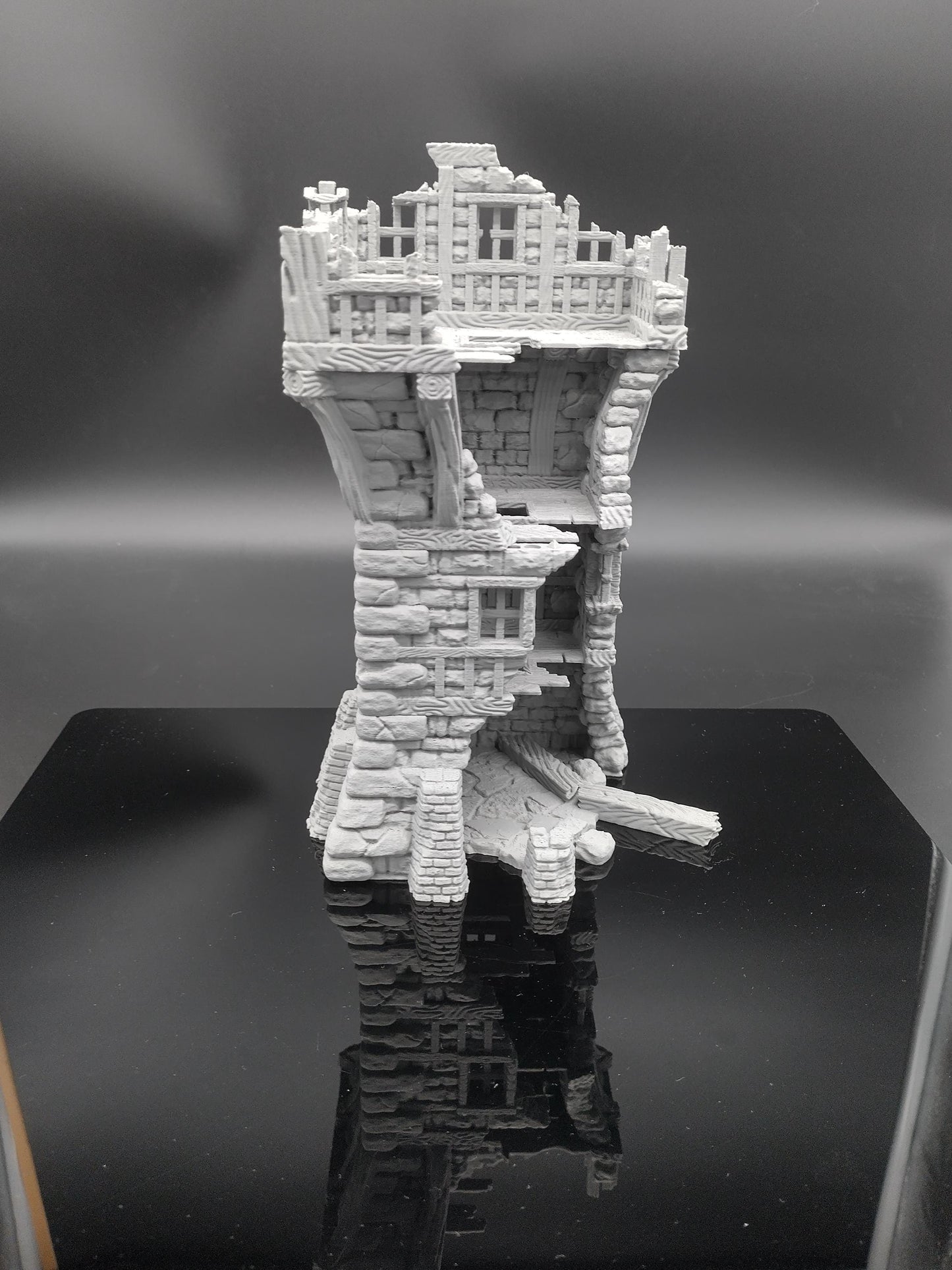 Ruined medieval tower house for 28mm scale with playable interior | 3D printed terrain | magnetisable | house 3 of the ruined village set