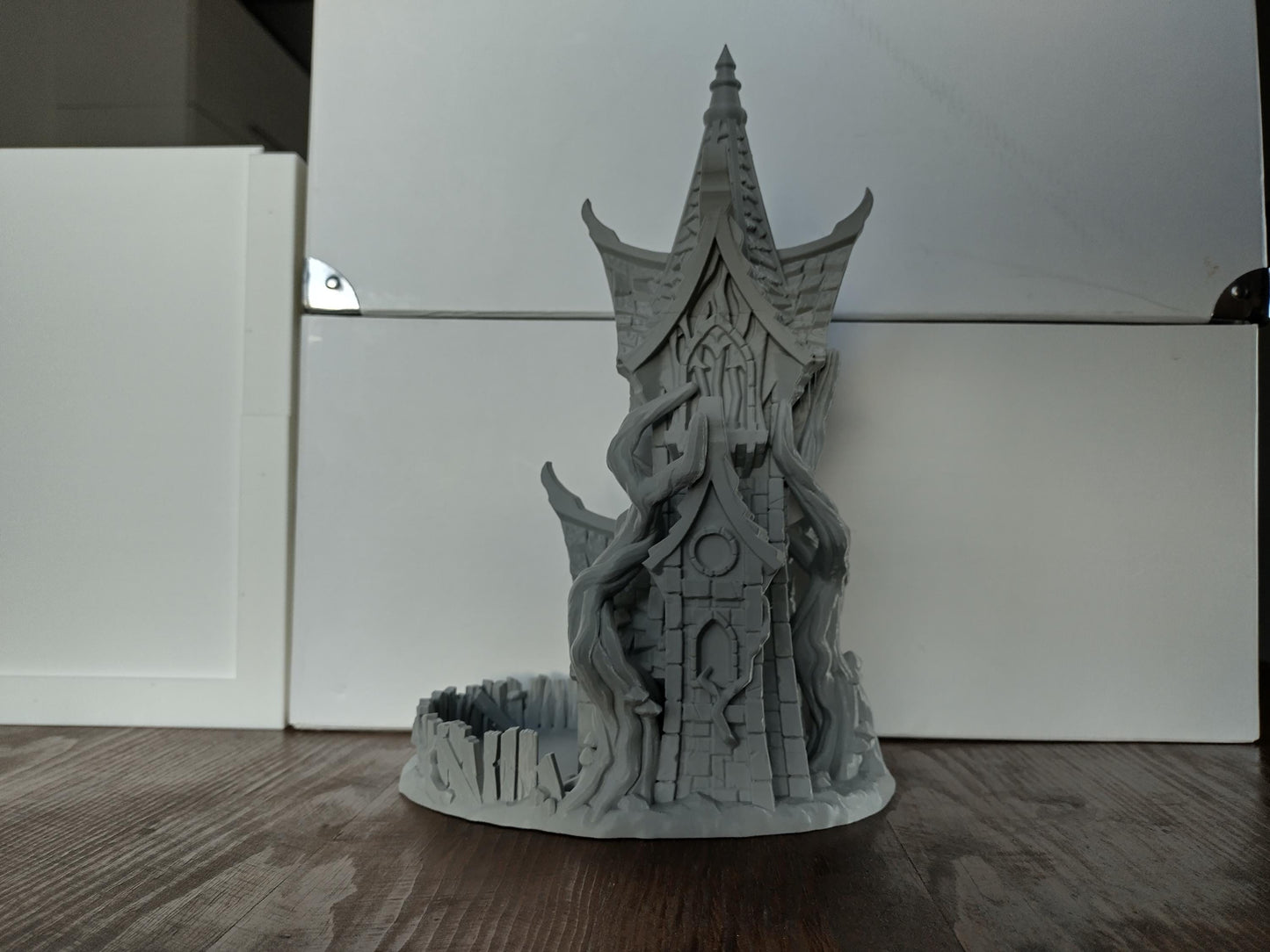 Wicked manor dice tower with tray | Dice tower for TTRPGs like D&D | 3d printed accessory for tabletop  and war games