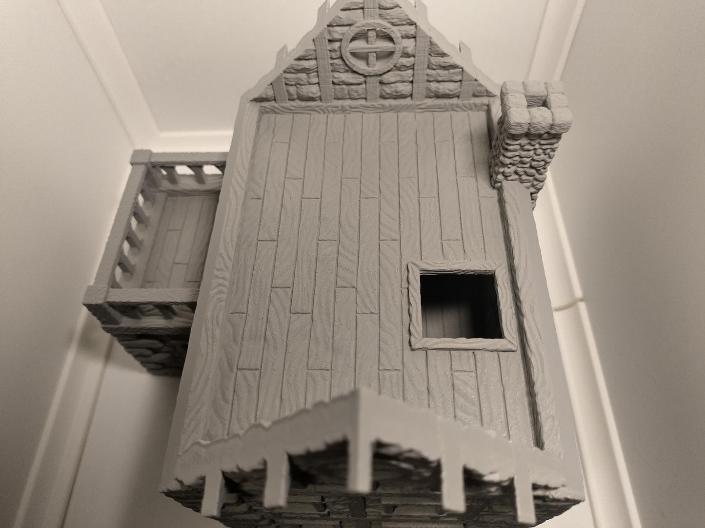 Medieval house for 28mm scale with playable interior | 3D printed terrain | magnetisable | house 2 of the small village set