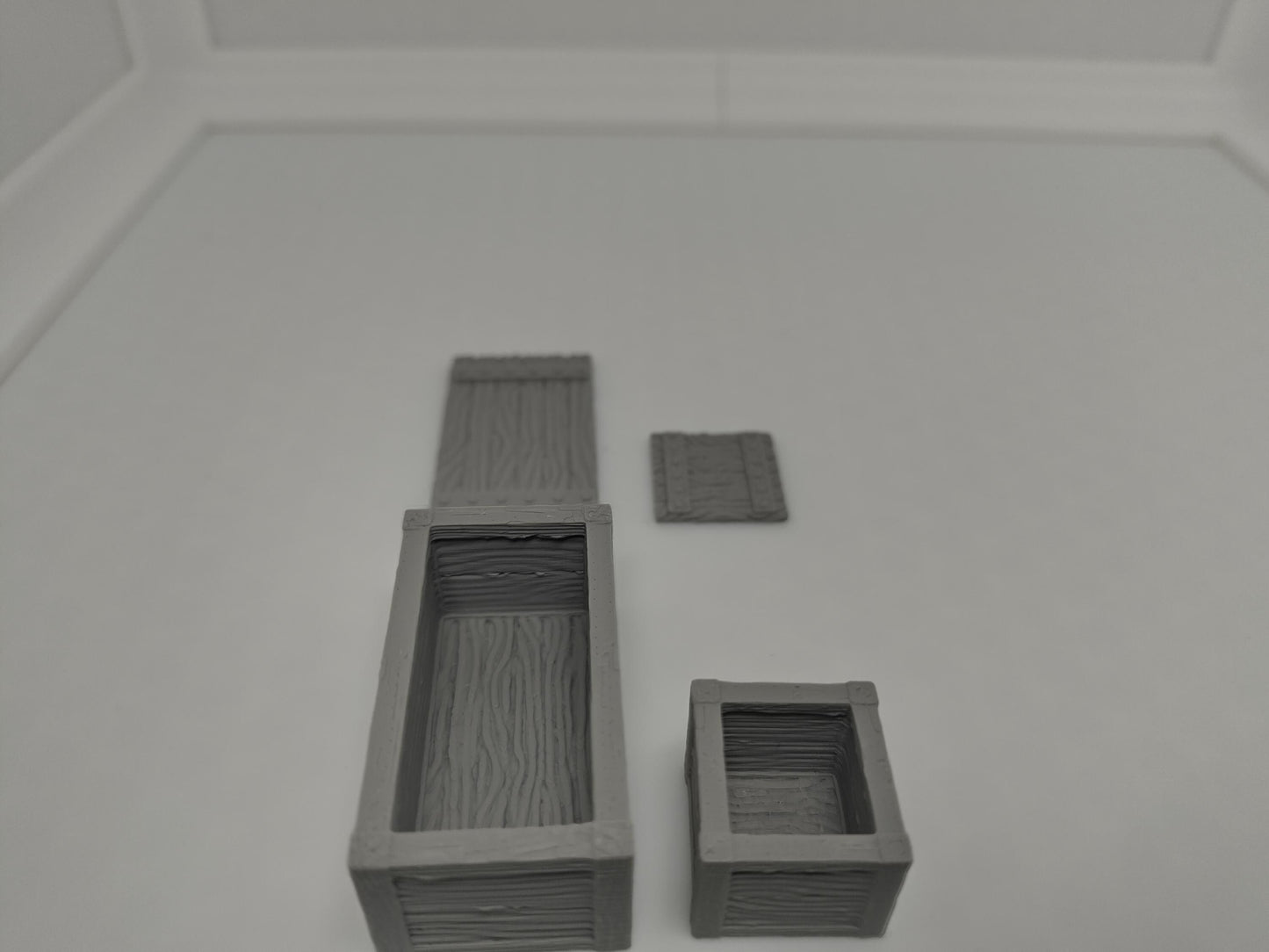 3D printed miniature crates / boxes with lid for miniature games  | scatter terrain