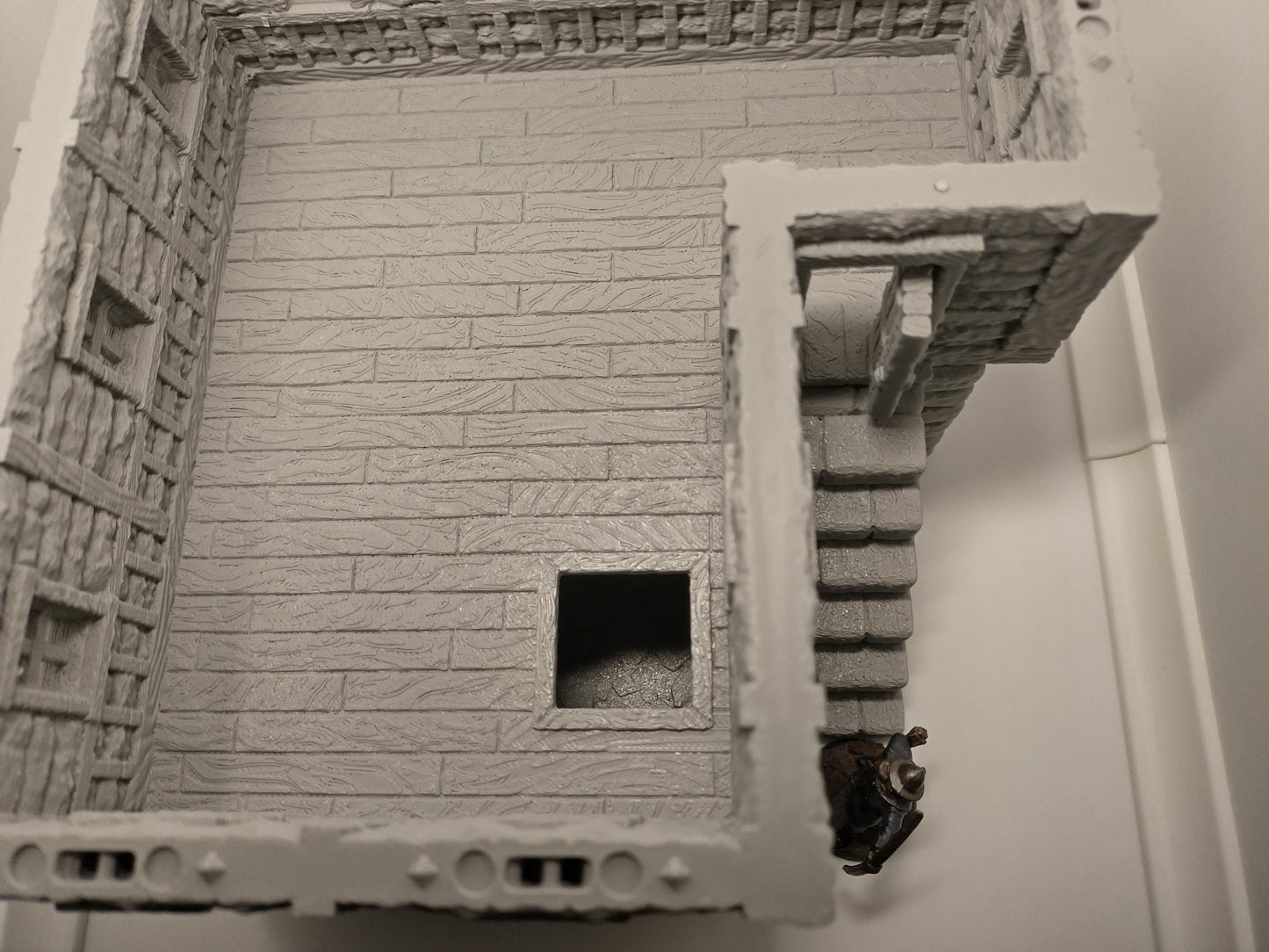 Large medieval house for 28mm scale with playable interior on multiple floors | terrain | magnetisable | house 4 of the small village set