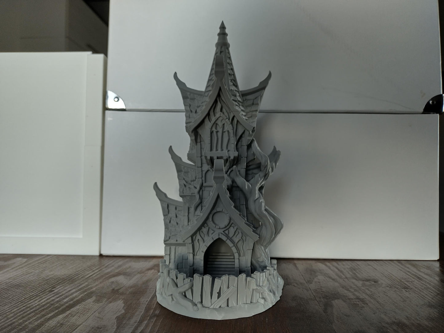 Wicked manor dice tower with tray | Dice tower for TTRPGs like D&D | 3d printed accessory for tabletop  and war games