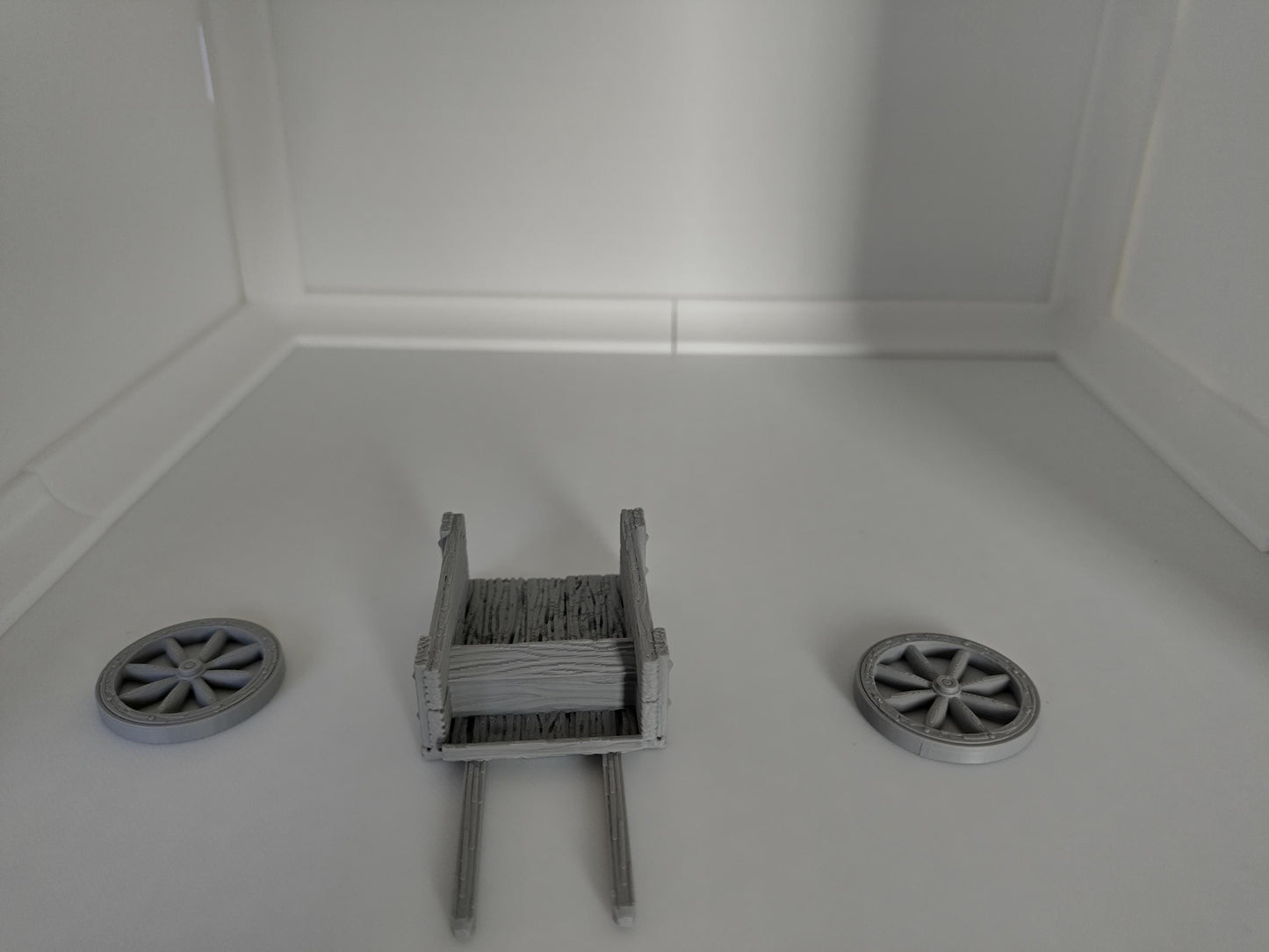Miniature cart with 4 bundles of sacks | 3D printed terraing for tabeltop games & RPGs