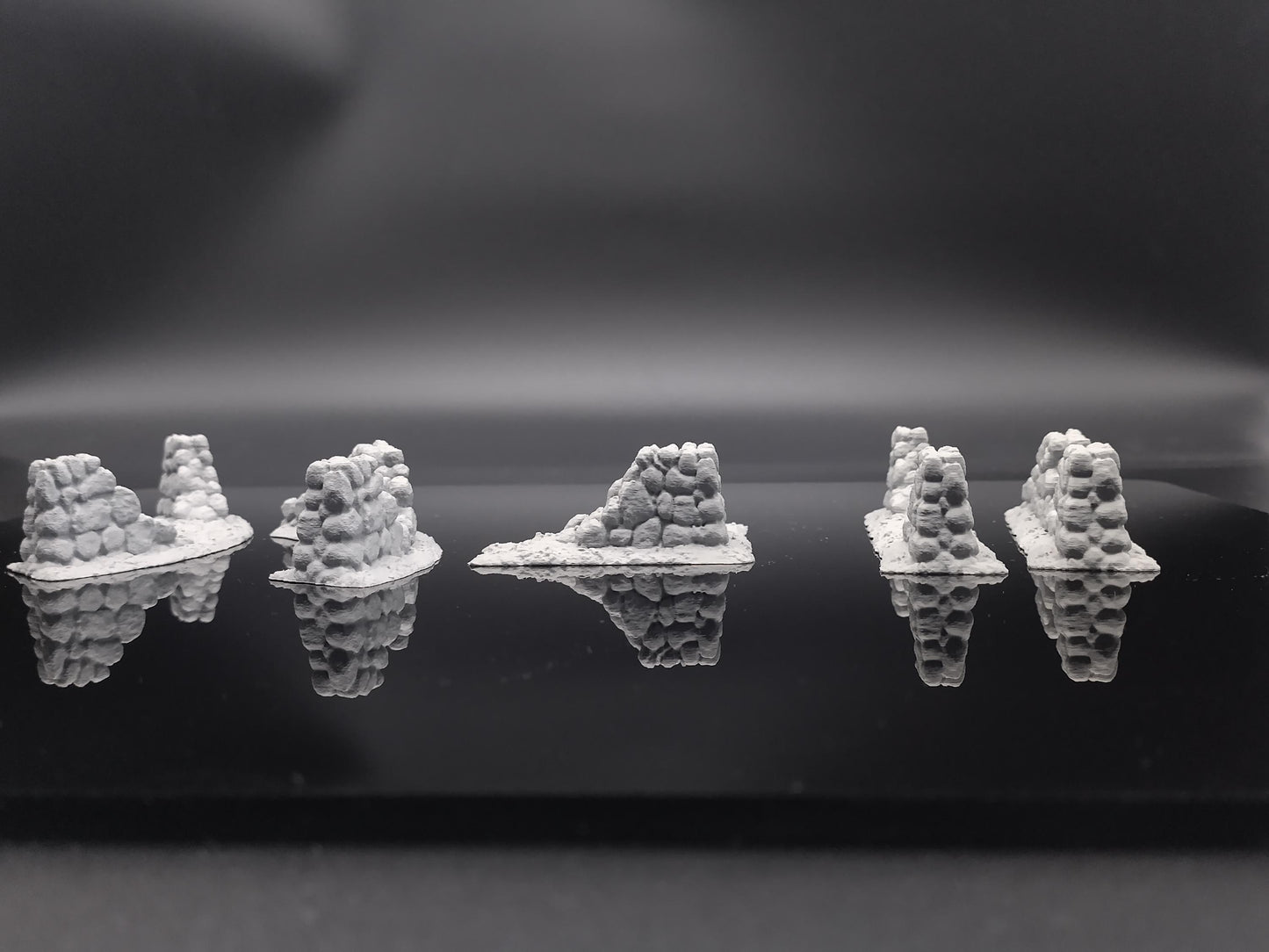 Ruined stone walls for miniature games 28mm scale 3D printed scatter terrain