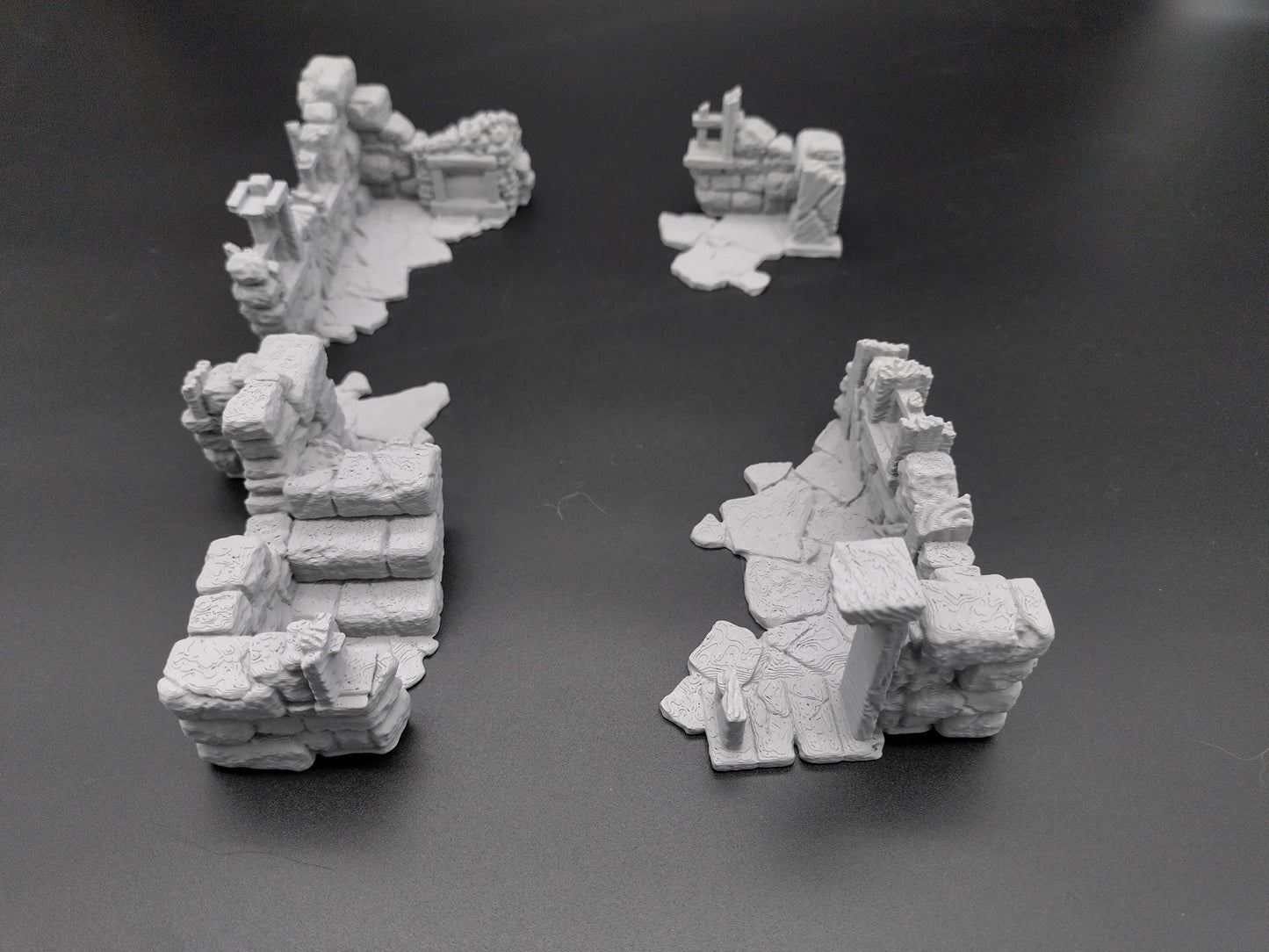 Ruined house for miniature games 3D printed | 28mm | scatter or area terrain | house 2 one level