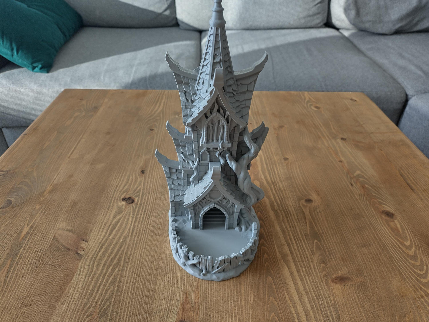 Wicked manor dice tower with tray | Dice tower for TTRPGs like D&D | 3d printed accessory for tabletop  and war games