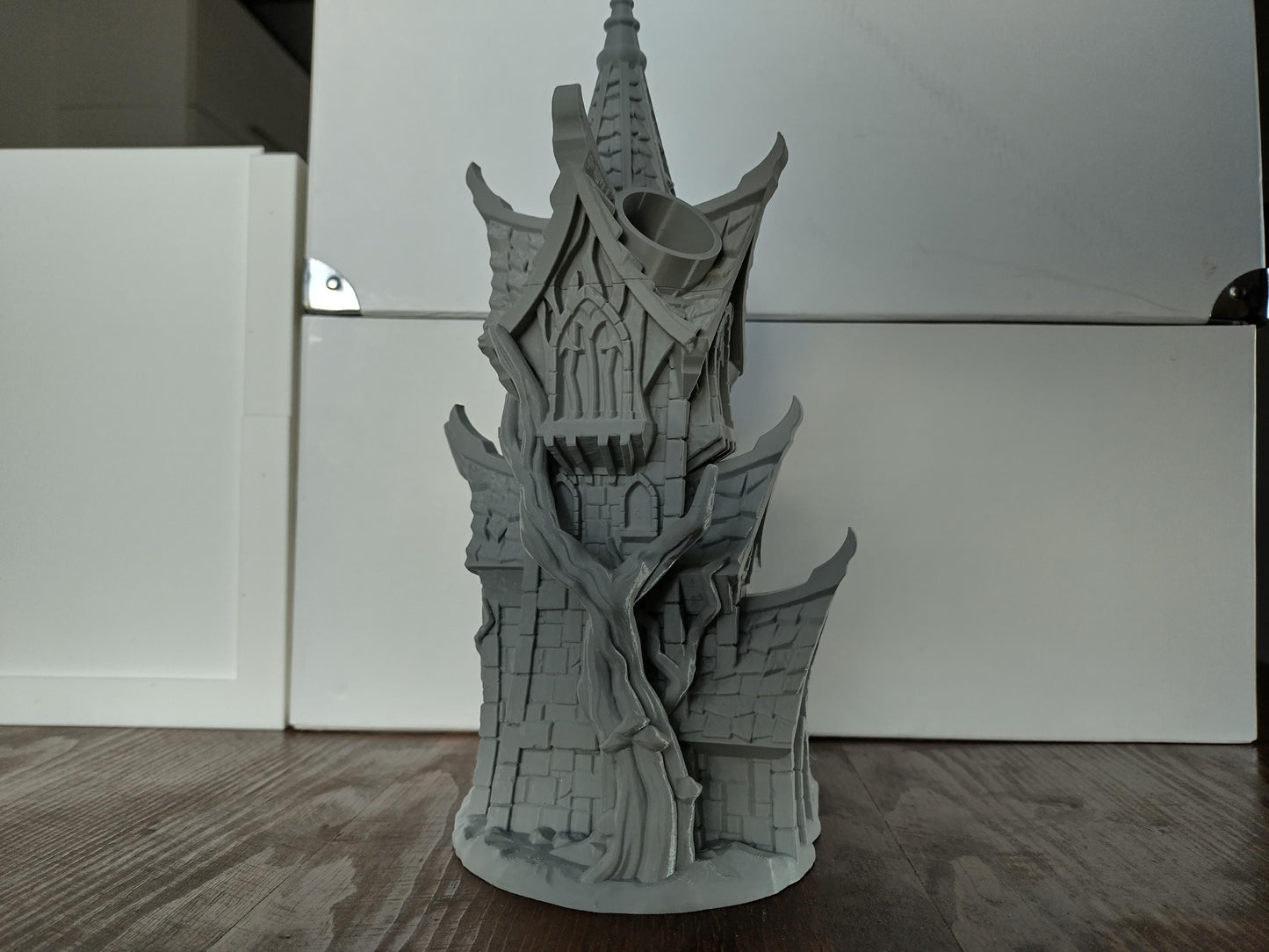 Wicked manor dice tower with tray | Dice tower for TTRPGs like D&D | 3d printed accessory for tabletop  and war games