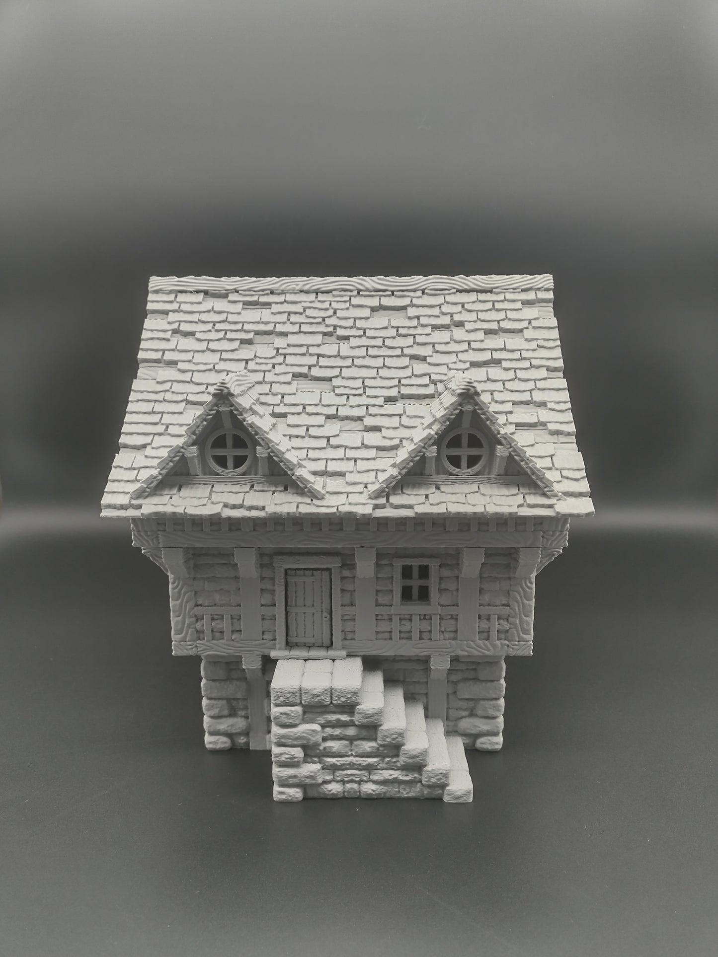 Large medieval house terrain for 28mm tabletop gaming - 3 playable floors with magnetizable design | house 5 of the small village set