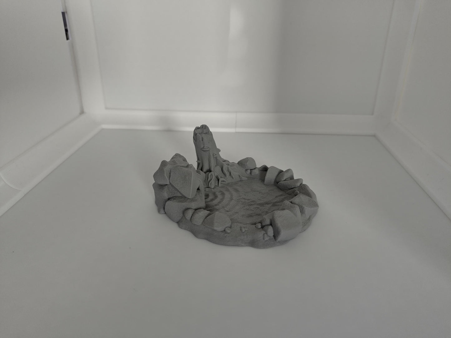 Spring with a pond | 3D printed wargaming & rpg miniature terrain
