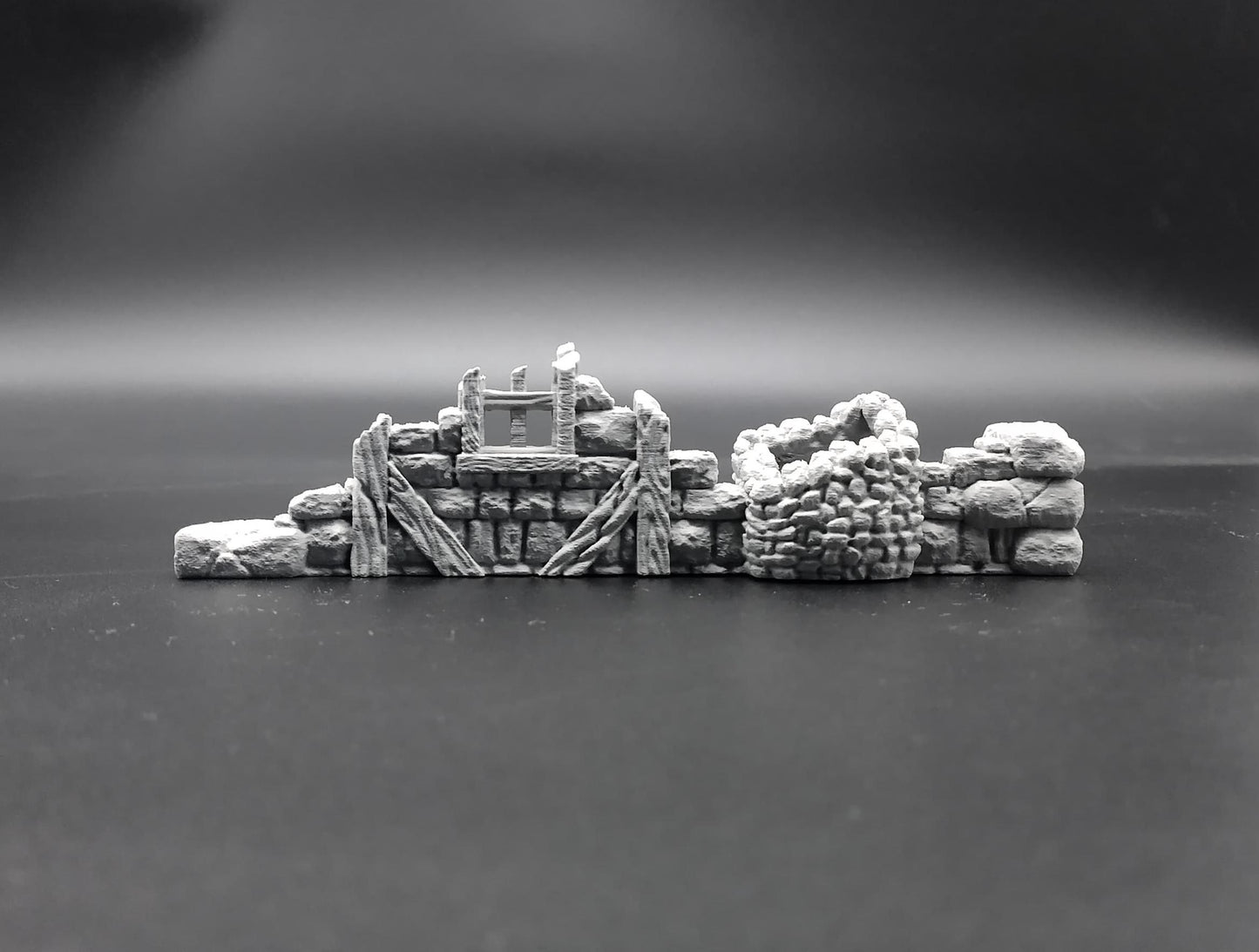 Ruined wall of a house for miniature games 3D printed | 28mm | scatter terrain