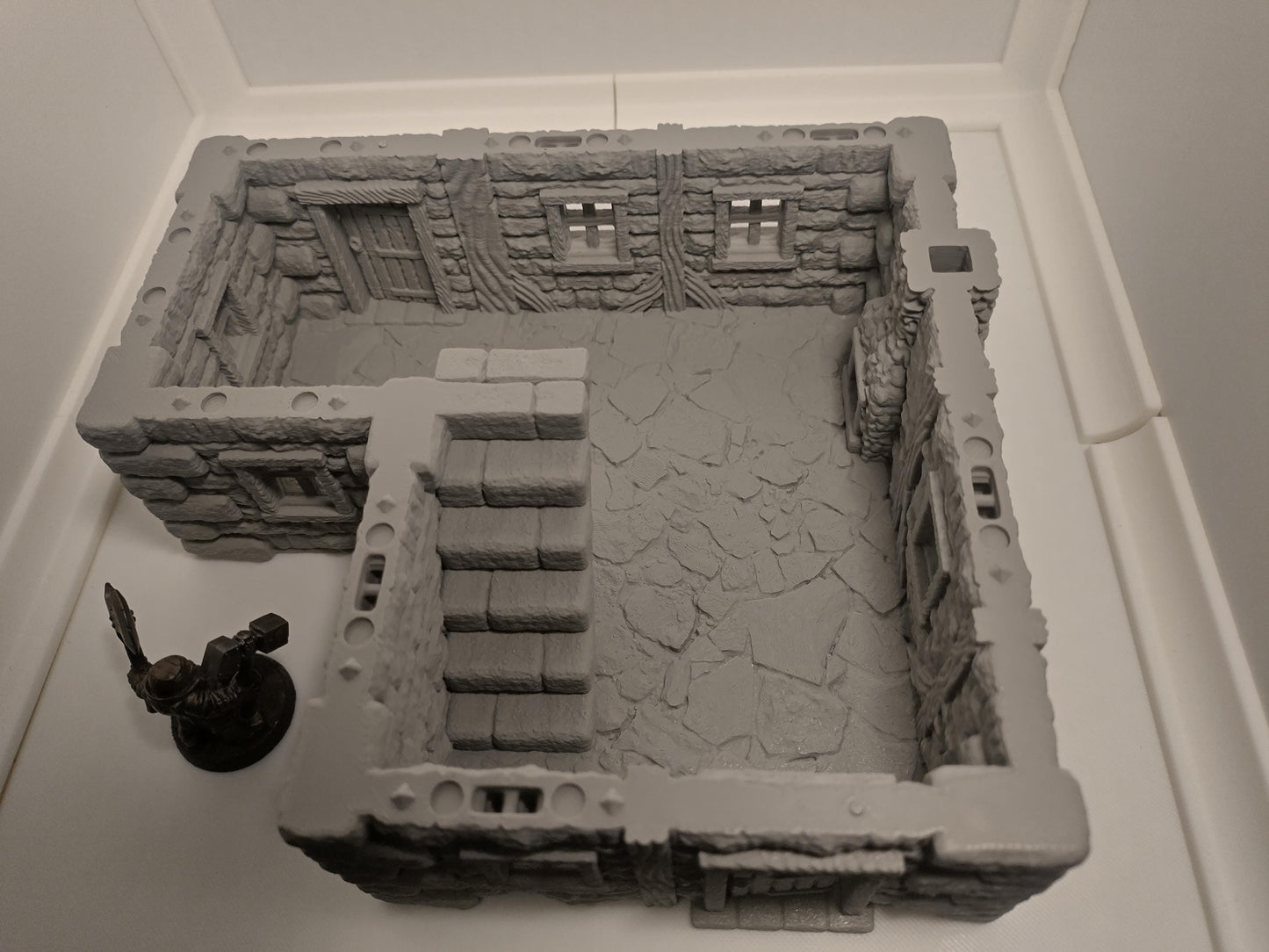 Medieval house for 28mm scale with playable interior | 3D printed terrain | magnetisable | house 2 of the small village set
