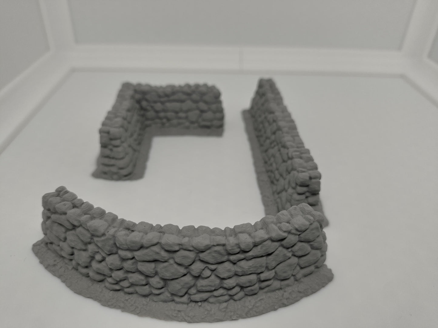 Stone walls for miniature games 3D printed | 28mm scale | scatter terrain