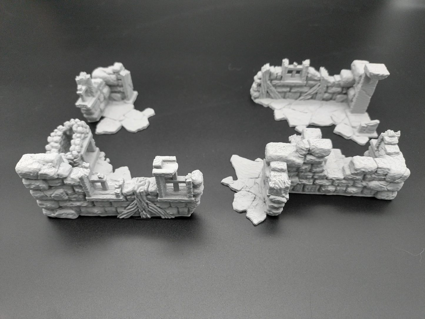 Ruined house for miniature games 3D printed | 28mm | scatter or area terrain | house 2 one level