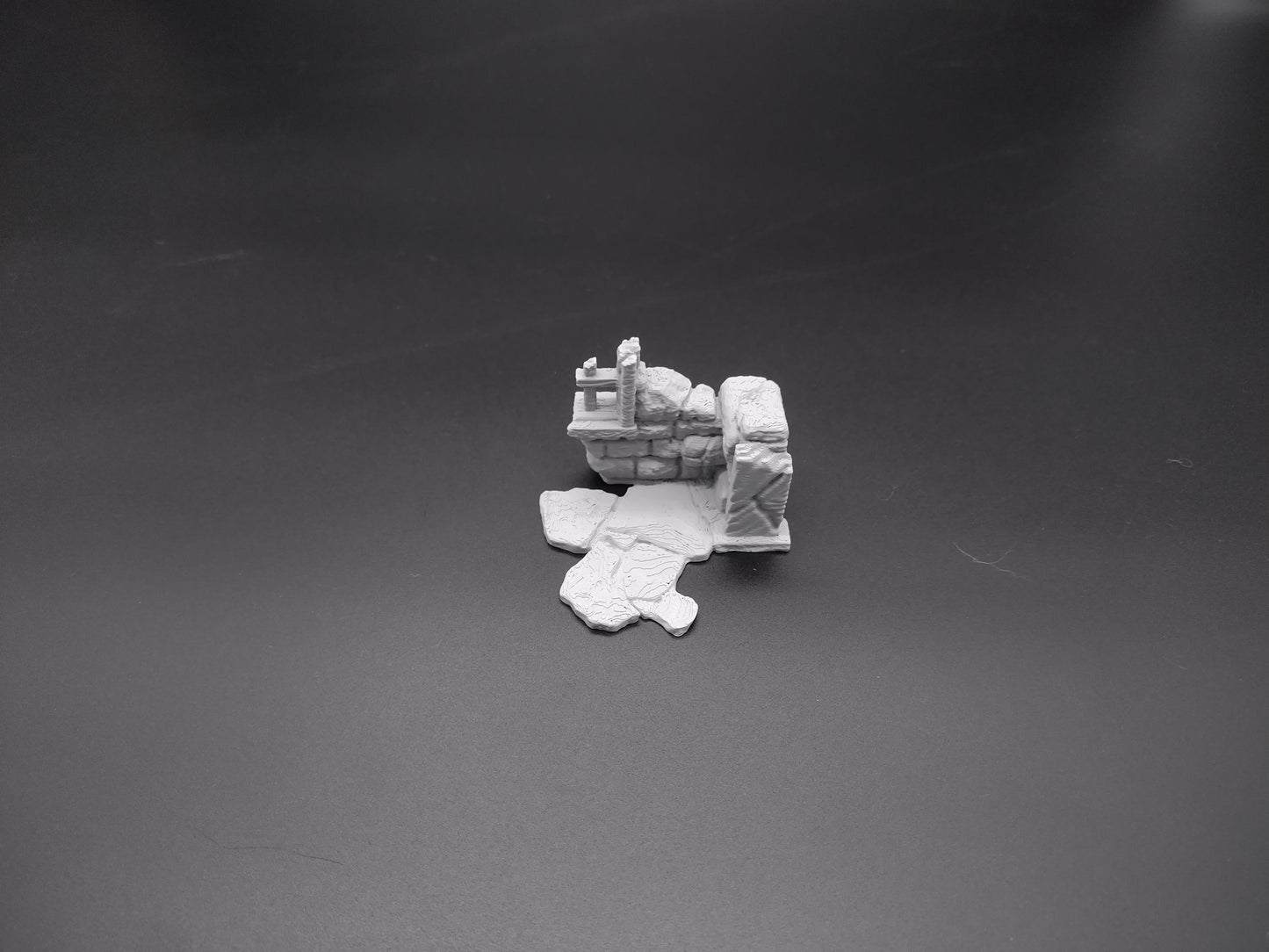Ruined house for miniature games 3D printed | 28mm | scatter or area terrain | house 2 one level