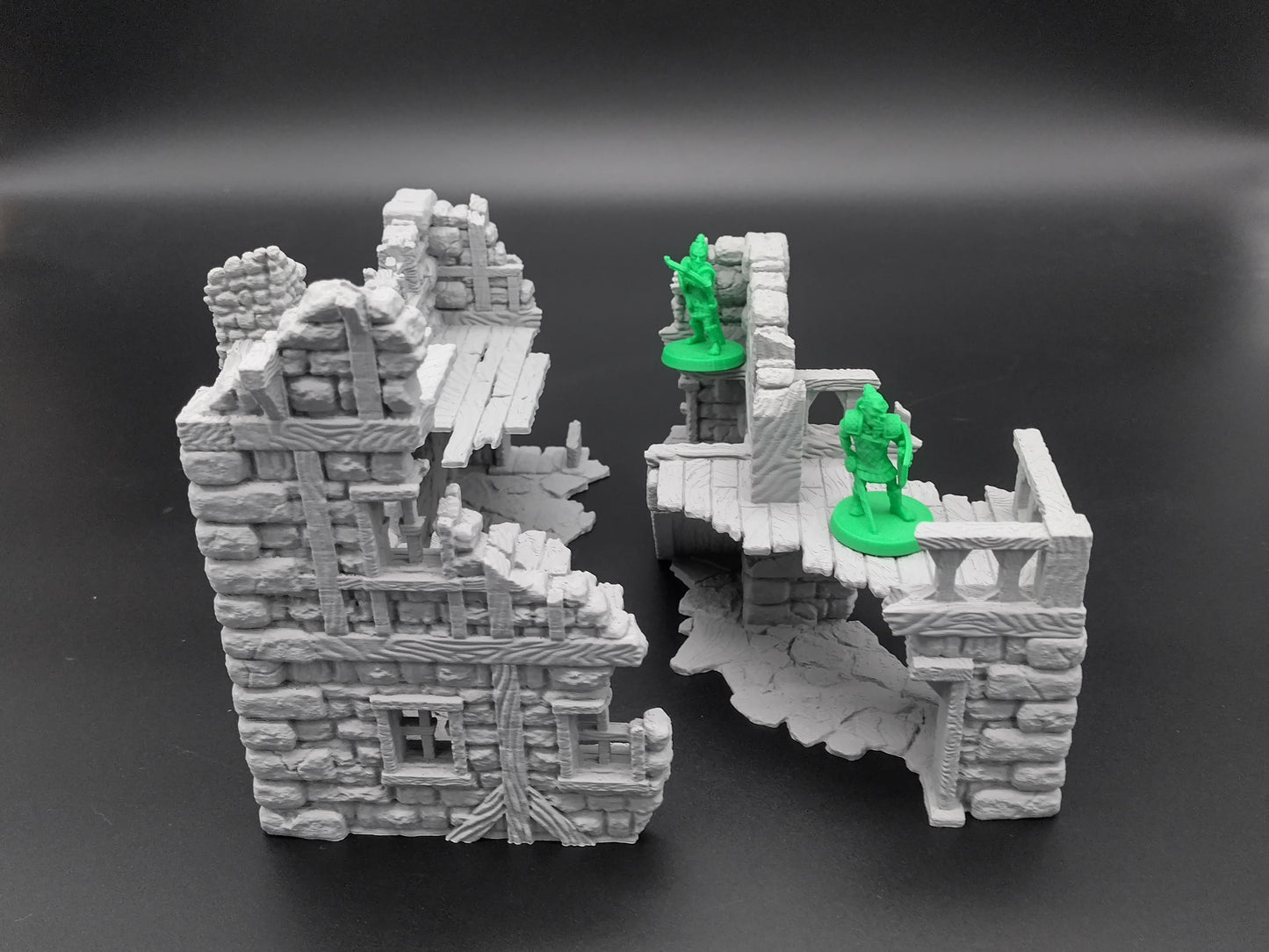 Ruined multi level house for 28mm scale with playable interior | 3D printed terrain | magnetisable | house 2 of the ruined village set