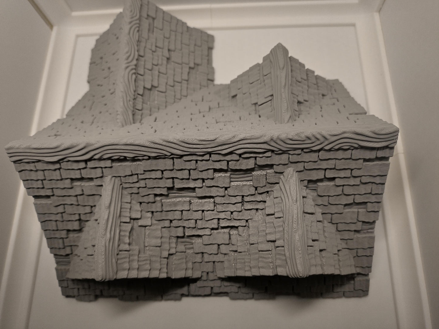 Large medieval house for 28mm scale with playable interior on multiple floors | terrain | magnetisable | house 4 of the small village set