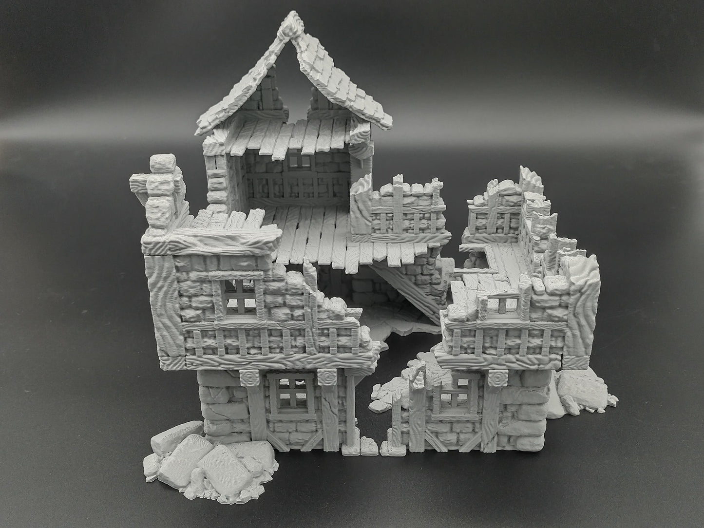 Ruined multi level house for 28mm scale with playable interior | 3D printed wargaming terrain | magnetisable | house 4 of the ruined village set