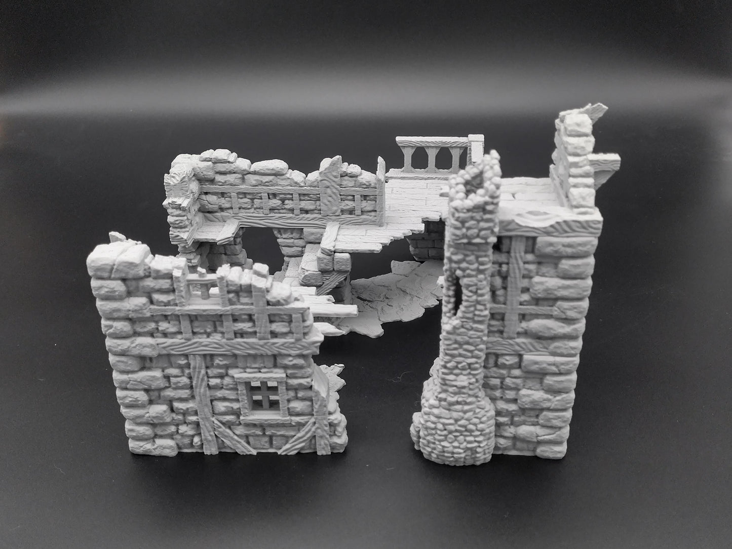 Ruined multi level house for 28mm scale with playable interior | 3D printed terrain | magnetisable | house 2 of the ruined village set