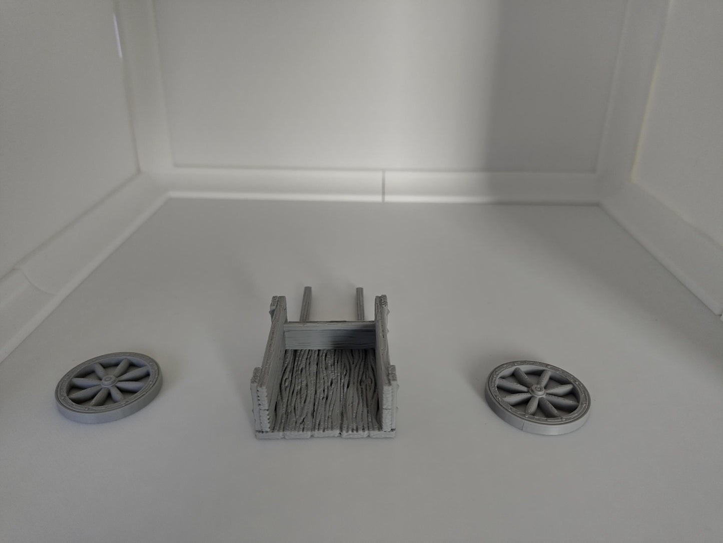 Miniature cart with 4 bundles of sacks | 3D printed terraing for tabeltop games & RPGs