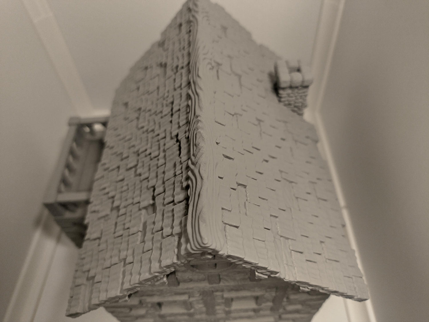 Medieval house for 28mm scale with playable interior | 3D printed terrain | magnetisable | house 2 of the small village set