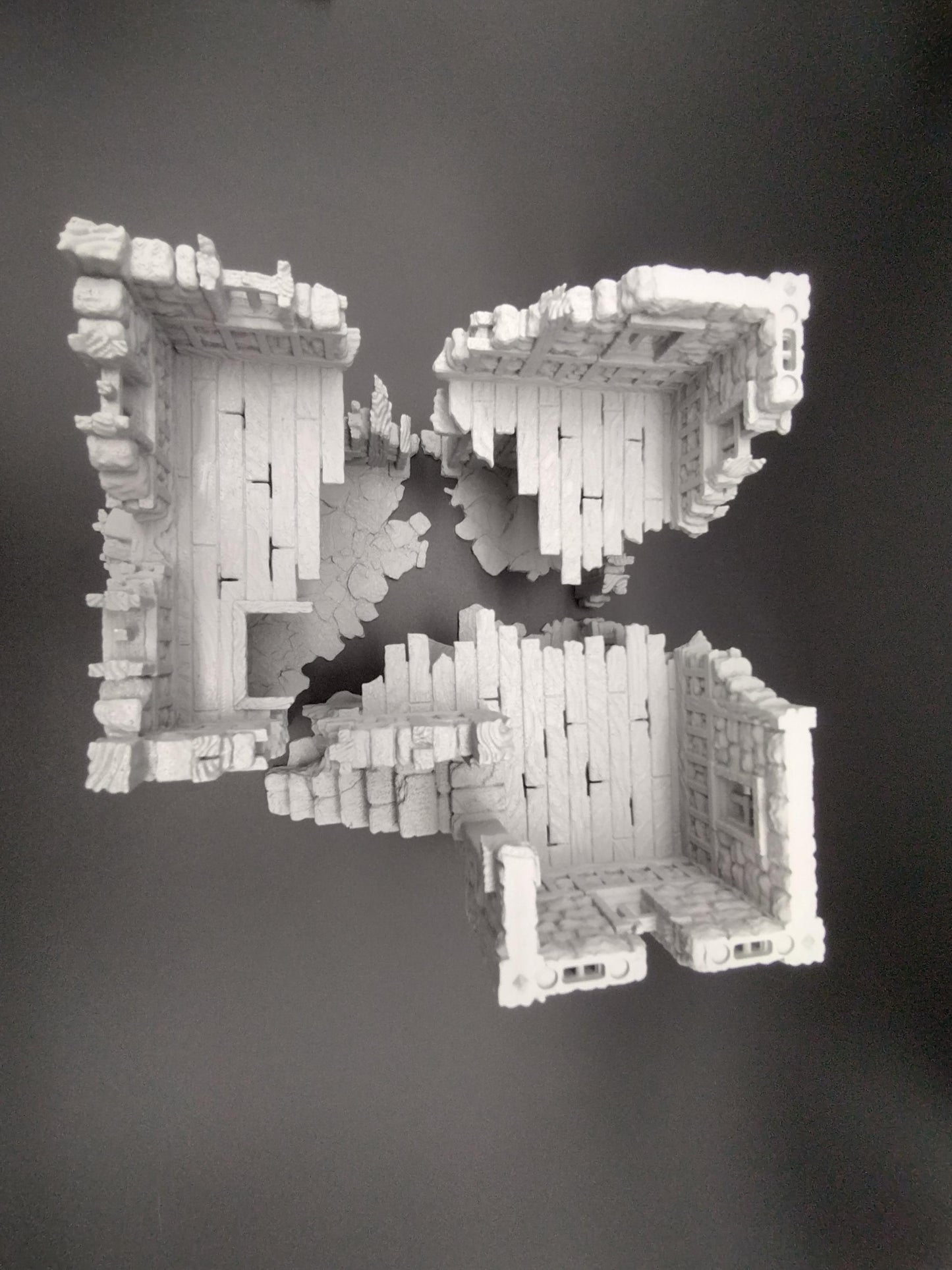 Ruined multi level house for 28mm scale with playable interior | 3D printed wargaming terrain | magnetisable | house 4 of the ruined village set