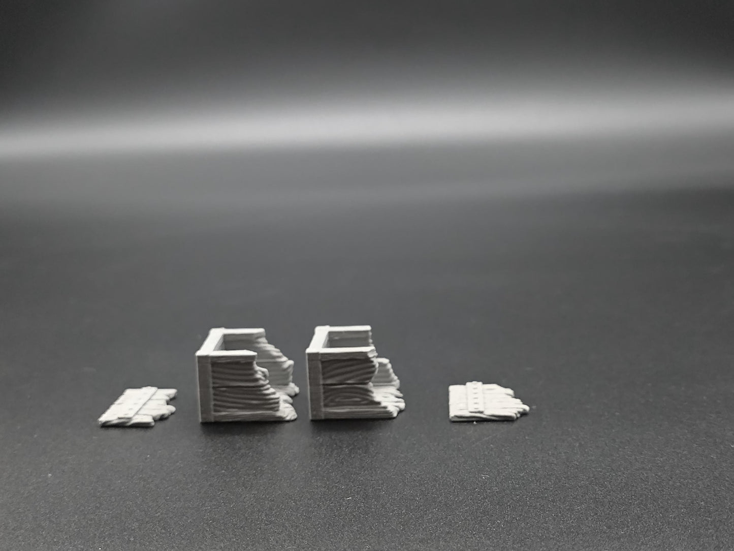 Broken miniature crates / boxes with ruined lids for miniature games  | 3D printed 28mm scale terrain