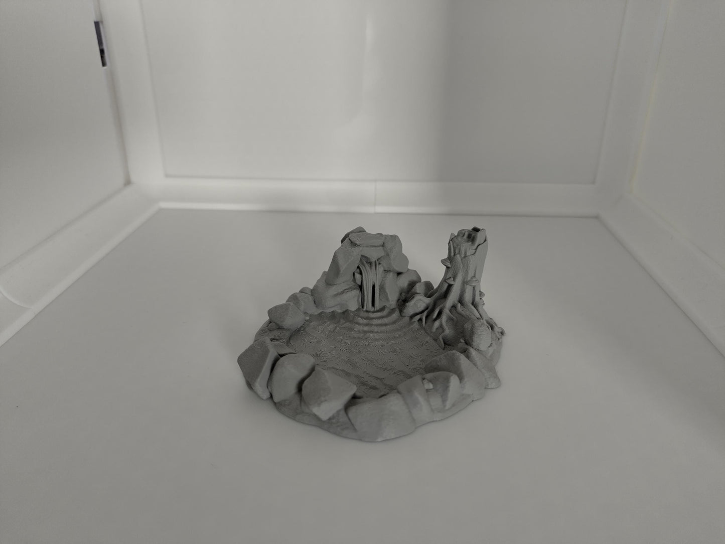 Spring with a pond | 3D printed wargaming & rpg miniature terrain