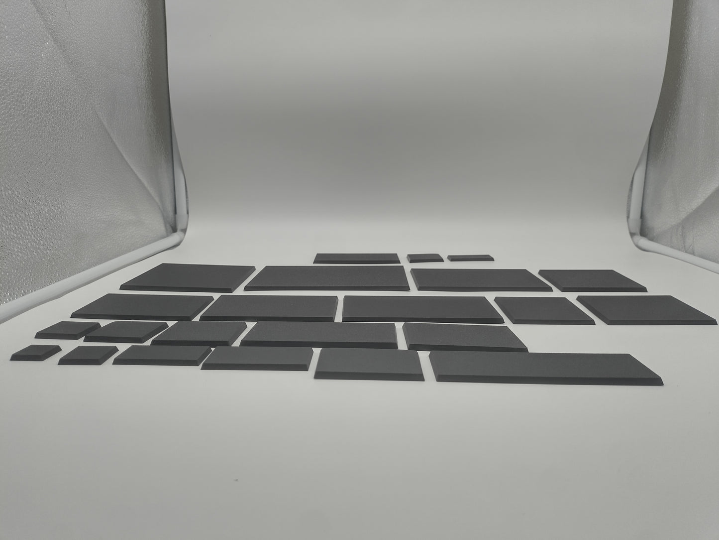 Square bases 20x20 mm to 100x150 mm for wargaming