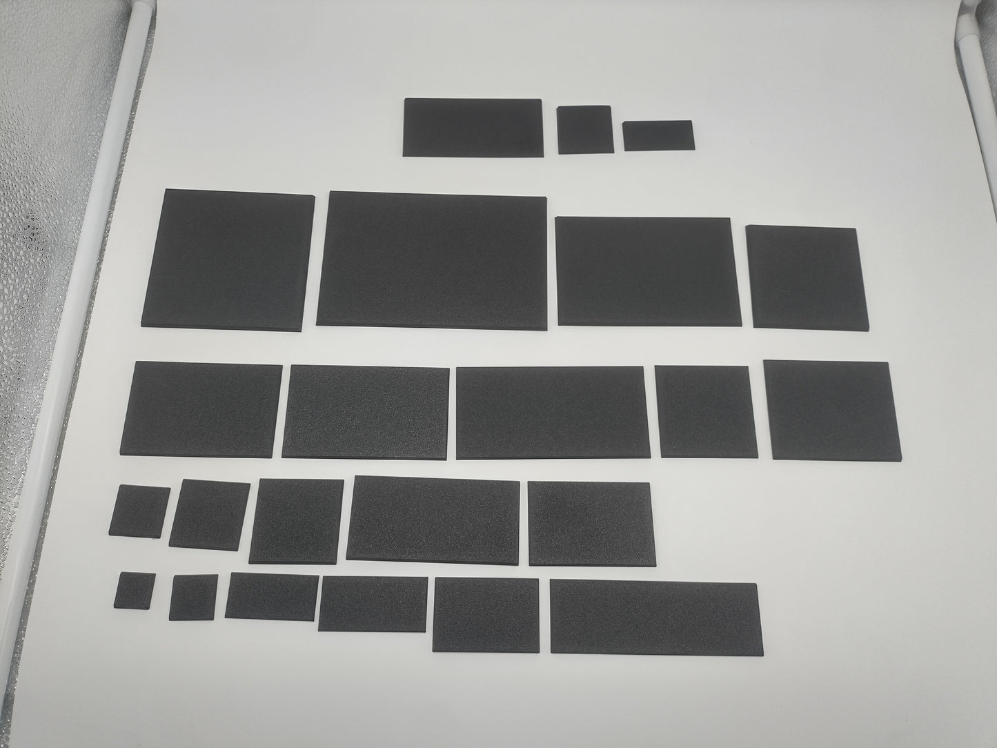 Square bases 20x20 mm to 100x150 mm for wargaming