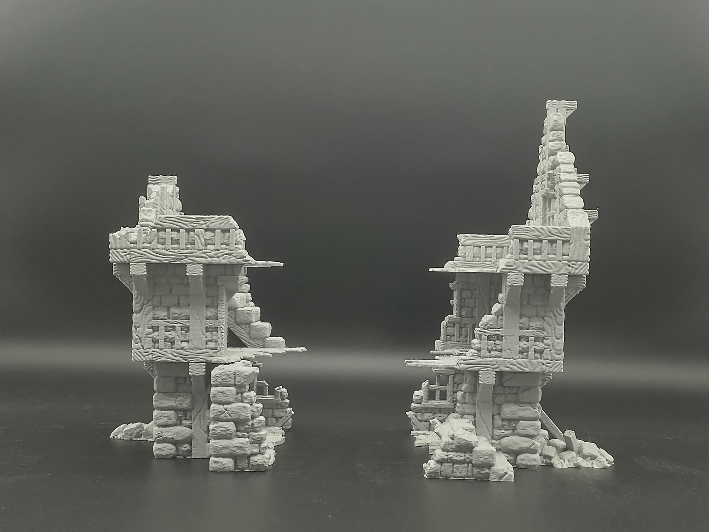 Ruined medieval house 28mm tabletop terrain | Modular 3-level wargaming scenery | house 5 of the ruined village collection